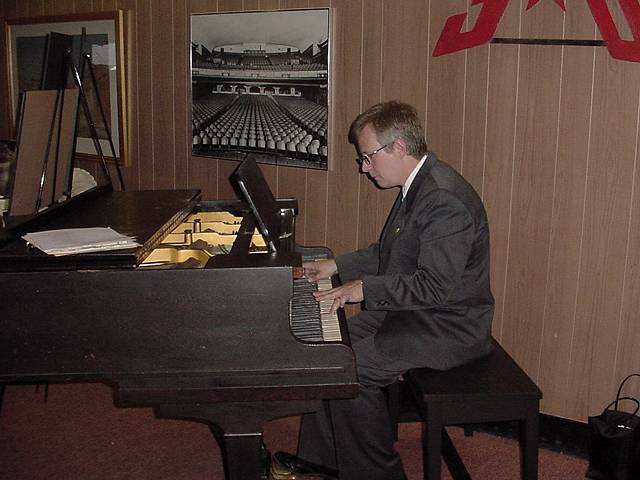 MVC-529Fc.jpg