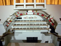 Click here to download a 2576 x 1932 JPG image showing the stop sweep of the Orpheum Theatre 3/10 Mighty WurliTzer Theatre Pipe Organ.